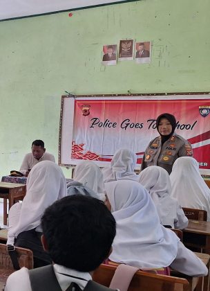 Kapolsek Sumber melaksanakan giat 