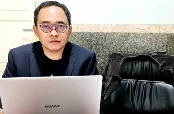 Pengamat Ekonomi Imbau Warga Tak Panik Soal BBM